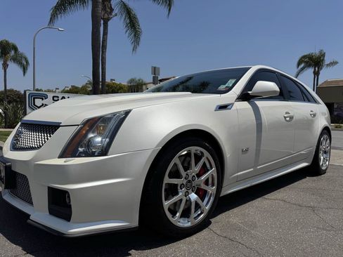 Used 2014 Cadillac CTS V w/ Wood Trim Package RWD image 12