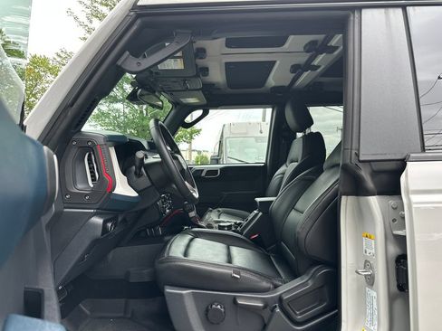Used 2026 Ford Bronco Heritage Edition AWD/4WD image 8