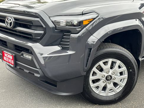 New 2026 Toyota Tacoma 4x4 Double Cab image 3