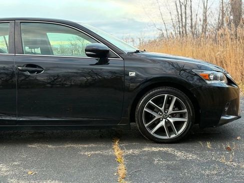 Used 2017 Lexus CT 200h image 14