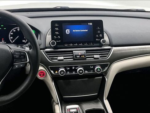 Used 2019 Honda Accord Hybrid image 8