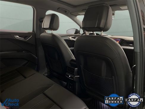 Used 2024 Audi Q4 e-tron Premium image 68