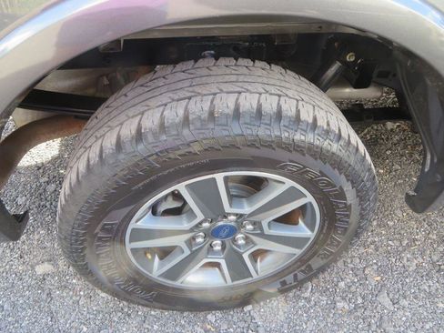 Used 2016 Ford F150 XLT w/ Equipment Group 302A Luxury AWD/4WD image 31