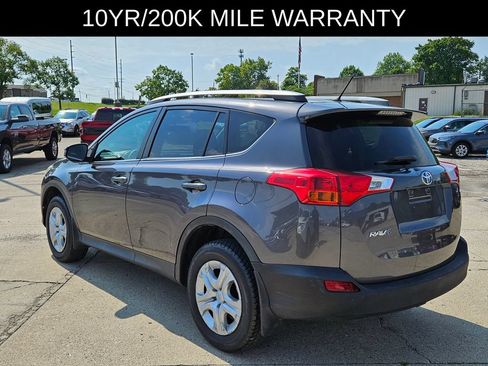 Used 2013 Toyota RAV4 LE AWD/4WD image 3