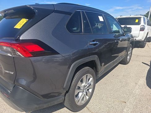 Used 2025 Toyota RAV4 Limited FWD image 5