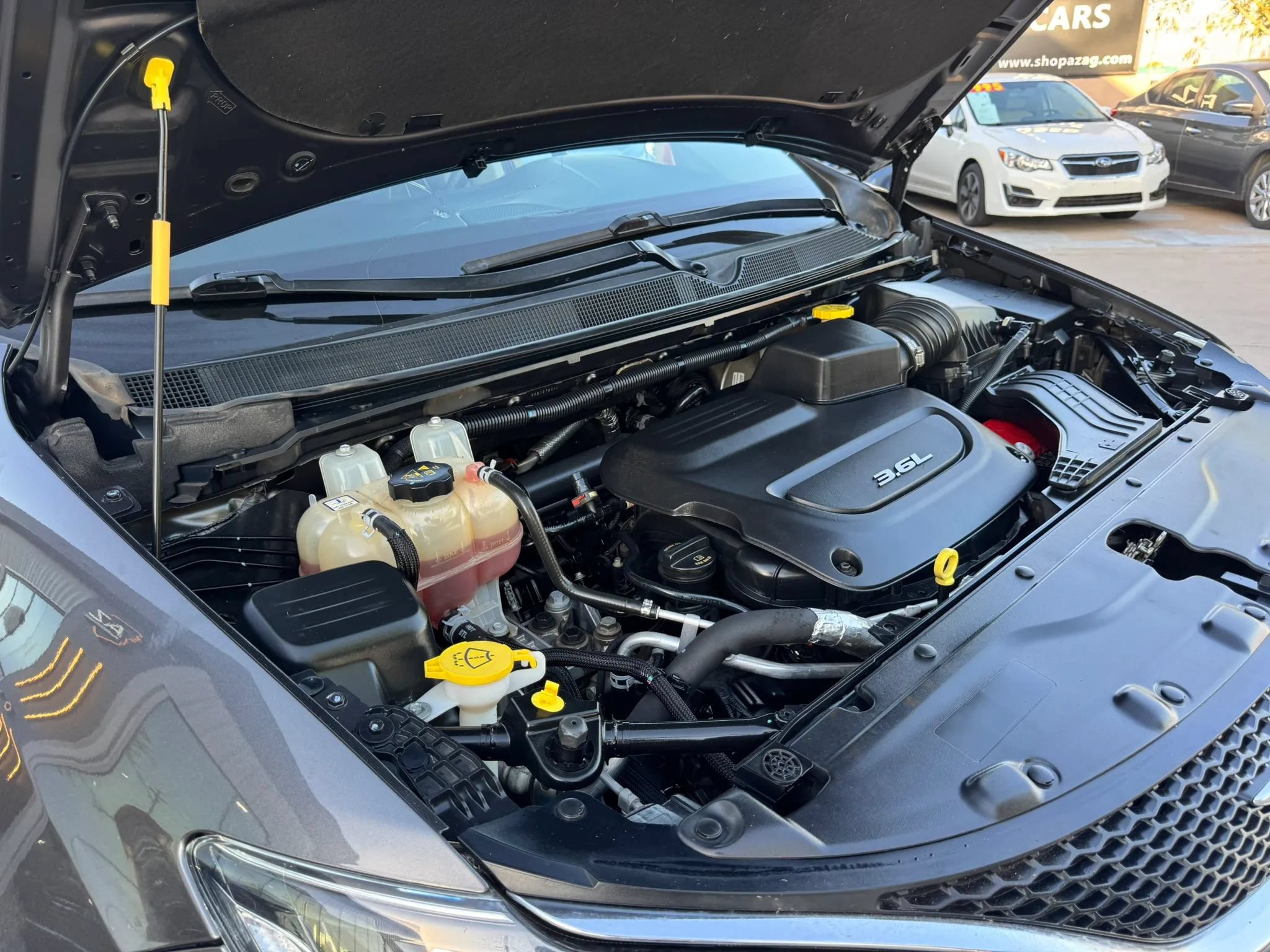 Used 2017 Chrysler Pacifica Touring-L Plus FWD image 44