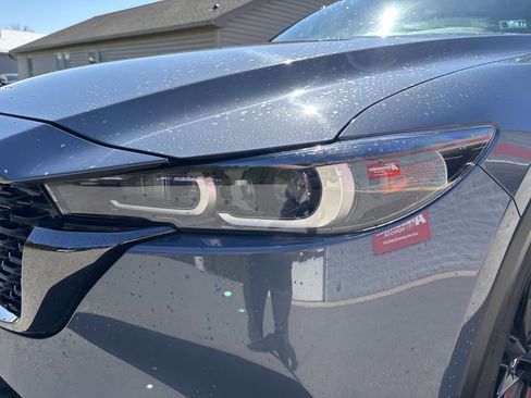 Used 2024 MAZDA CX-5 Carbon Edition image 9