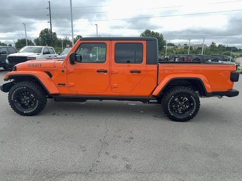 New 2026 Jeep Gladiator Sport AWD/4WD image 7