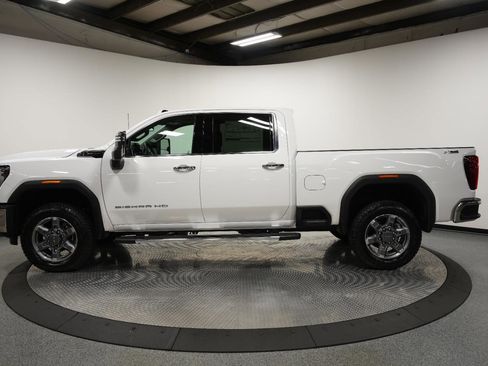 New 2026 GMC Sierra 2500 SLT w/ SLT Premium Package image 5