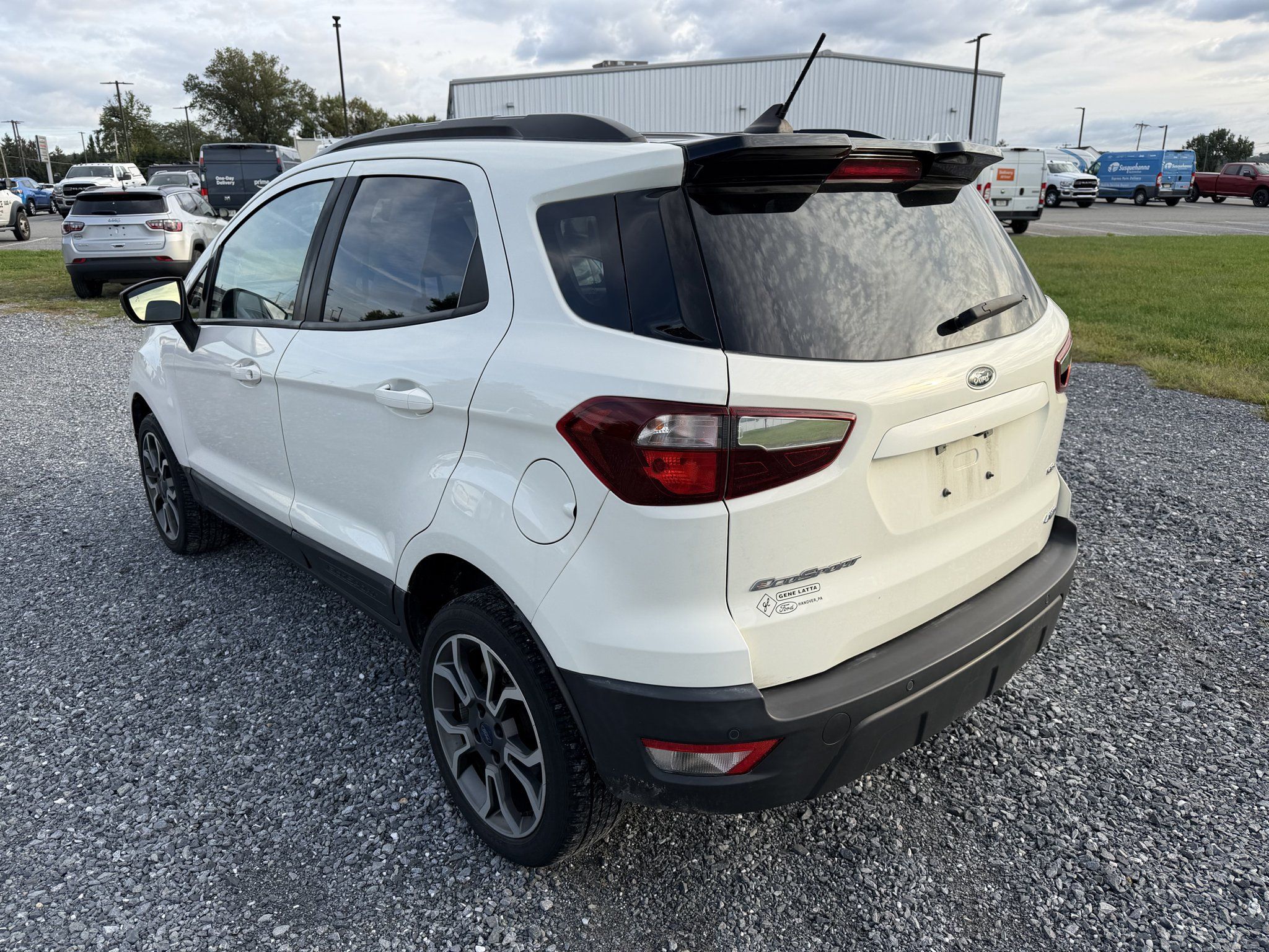 Used 2020 Ford EcoSport SES w/ SES Black Appearance Package AWD/4WD image 7