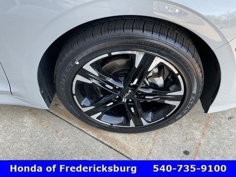 Used 2024 Kia K5 GT-Line image 13