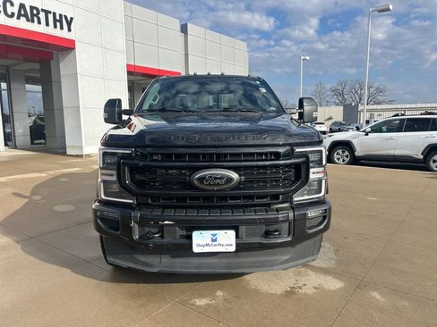 Used 2021 Ford F250 Lariat image 3