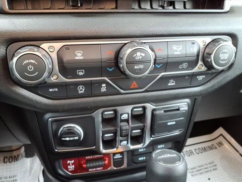 New 2026 Jeep Gladiator Sport image 23