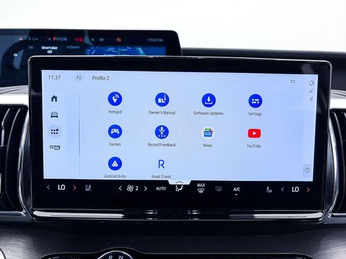 Used 2025 Ford Expedition Max Platinum image 24