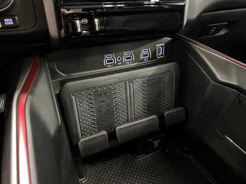 Used 2025 RAM 1500 Rebel w/ Rebel Level 2 Equipment Group AWD/4WD image 33