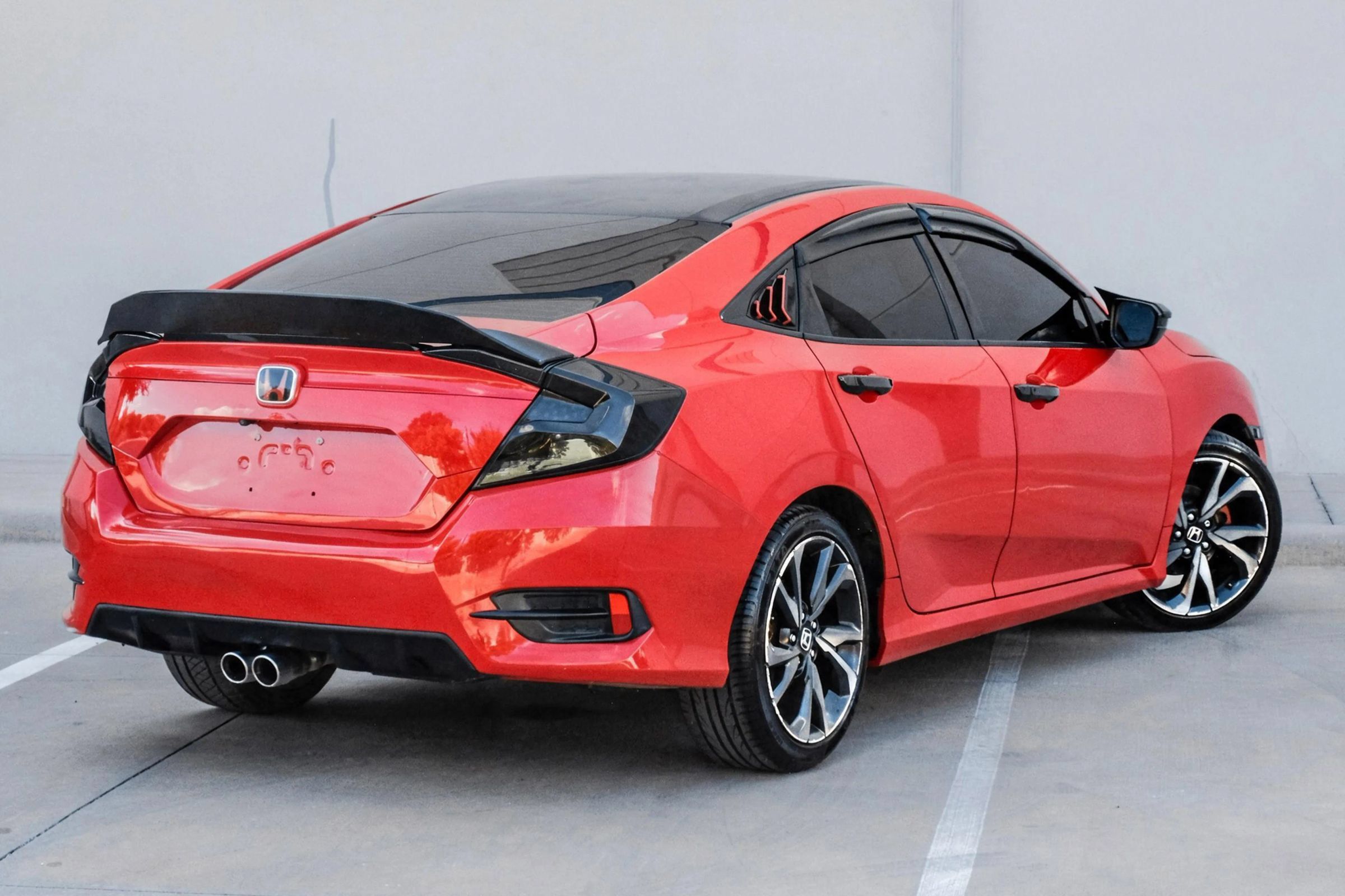 Used 2019 Honda Civic Sport image 11