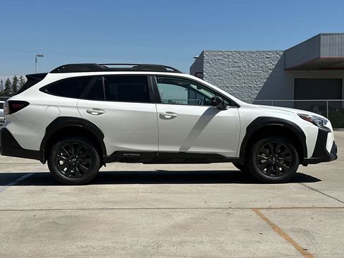 New 2025 Subaru Outback Onyx Edition w/ Popular Package #2 image 2