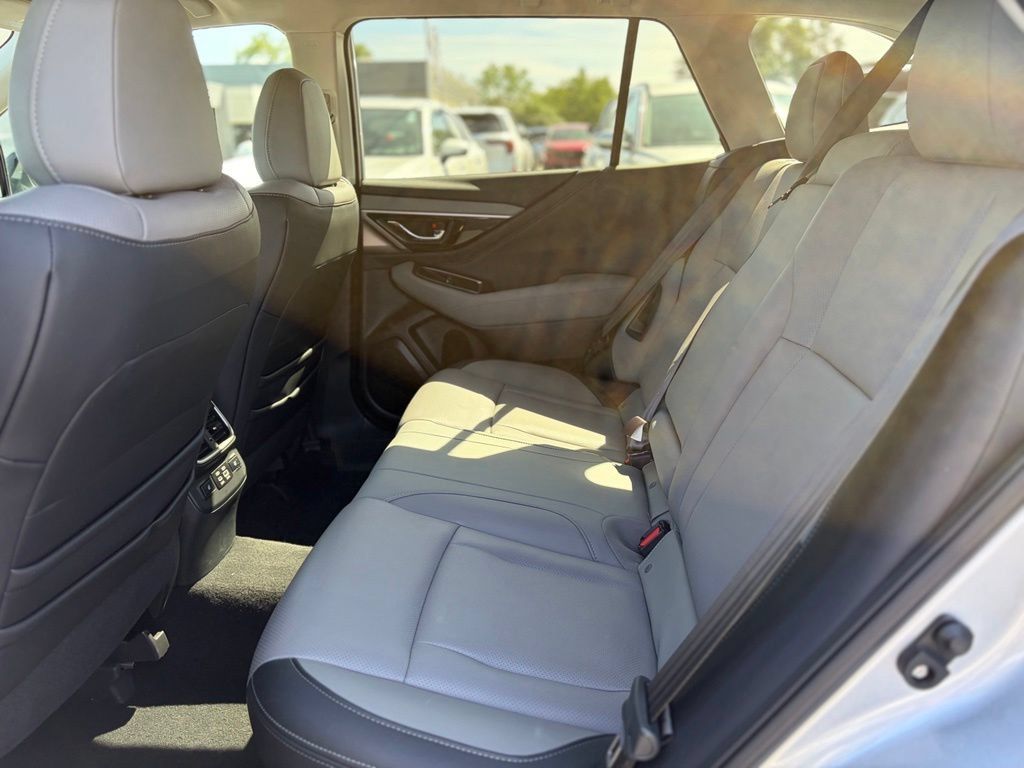 Used 2024 Subaru Outback Limited AWD/4WD image 15