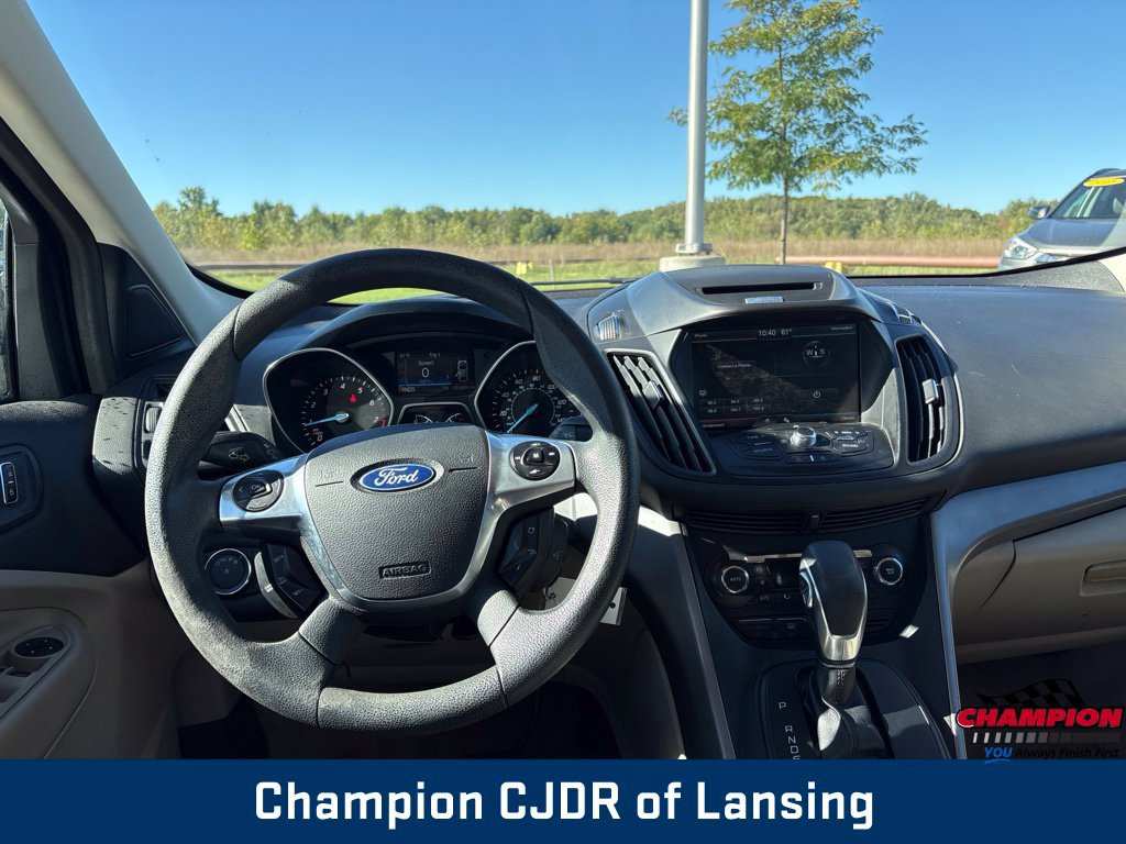Used 2014 Ford Escape SE w/ Equipment Group 201A AWD/4WD image 2