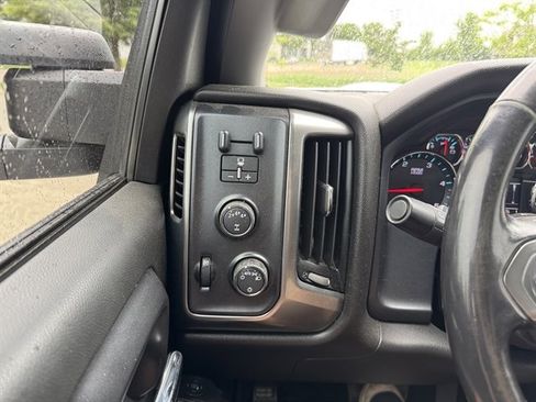 Used 2019 Chevrolet Silverado 2500 LT w/ LT Plus Package AWD/4WD image 13