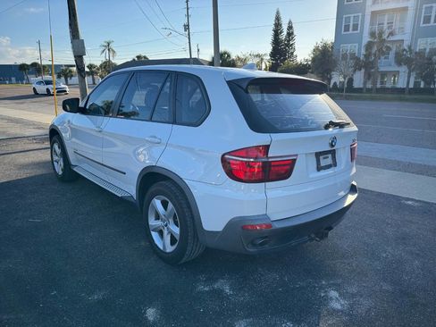 Used 2010 BMW X5 xDrive30i image 6