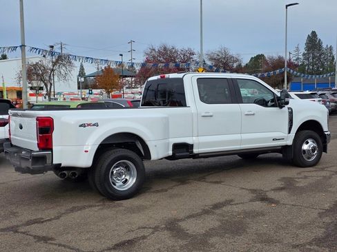 New 2025 Ford F350 Lariat w/ Lariat Ultimate Package image 34