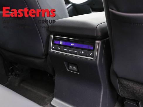 Used 2024 Lexus GX 550 w/ Cold Area Package AWD/4WD image 26