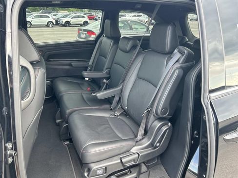 Used 2025 Honda Odyssey Sport-L image 21