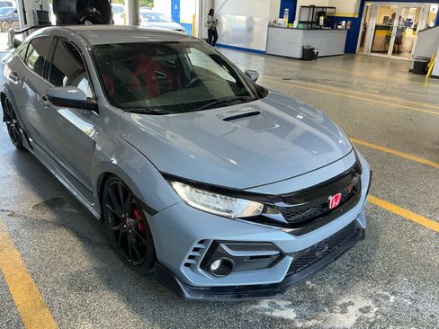 Used 2021 Honda Civic Type R image 5