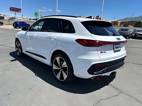 New 2026 Audi SQ5 Prestige AWD/4WD image 6