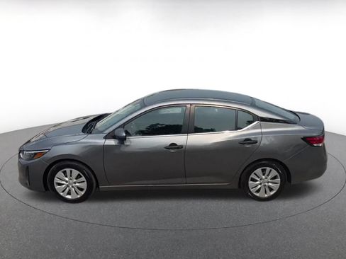 Used 2025 Nissan Sentra S FWD image 7