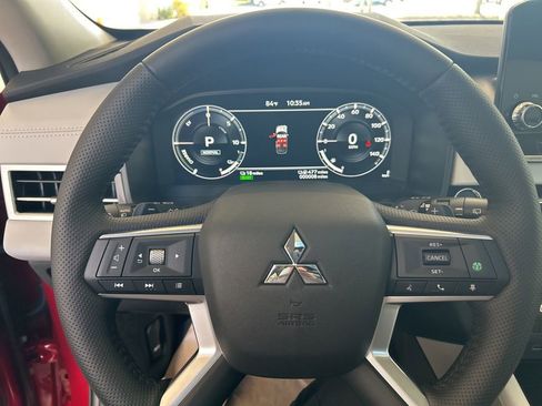 New 2025 Mitsubishi Outlander SEL image 51