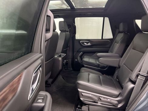 Used 2021 Chevrolet Tahoe Z71 w/ Luxury Package image 23