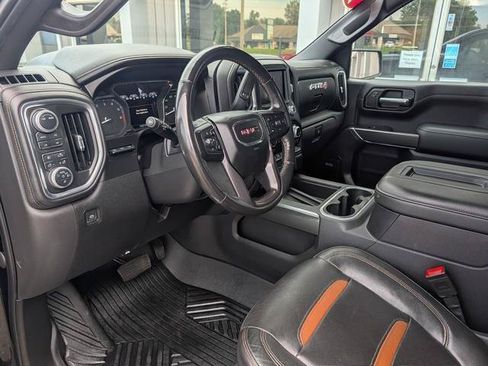 Used 2020 GMC Sierra 1500 AT4 w/ AT4 Premium Package AWD/4WD image 9