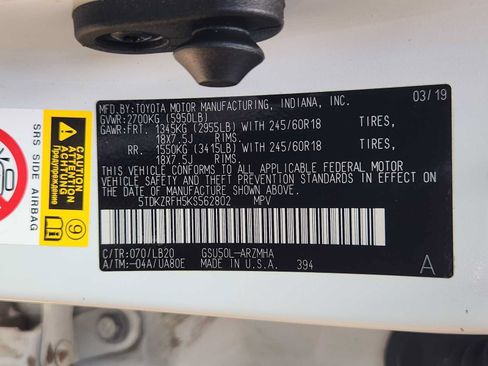 Used 2019 Toyota Highlander XLE FWD image 34