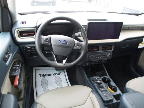 New 2025 Ford Maverick Lariat w/ 4K Tow Package image 10