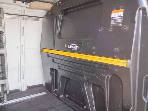 Used 2022 Chevrolet Express 2500 Extended w/ Driver Convenience Package RWD image 20