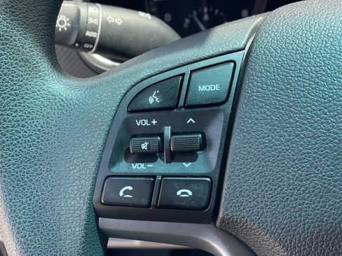 Used 2021 Hyundai Tucson Value FWD image 4