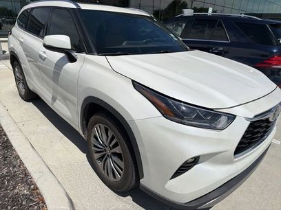 Used 2021 Toyota Highlander Platinum