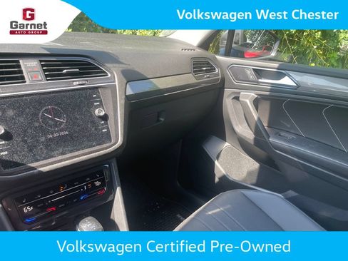 Used 2023 Volkswagen Tiguan SE FWD image 10