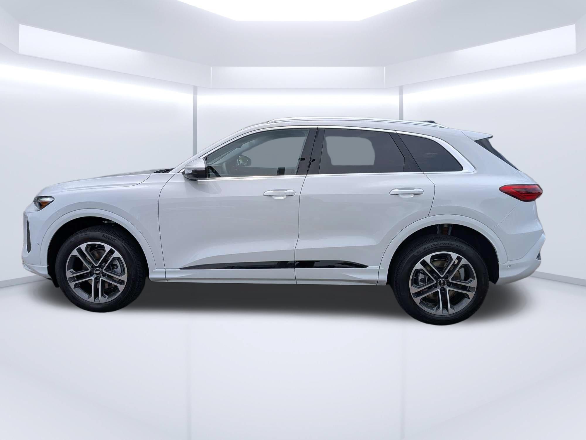 New 2026 Audi Q5 Premium Plus AWD/4WD image 6