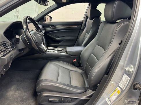 Used 2022 Honda Accord Sport image 13