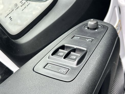 New 2025 RAM ProMaster 2500 w/ Quick Order Package 22G SLT image 24