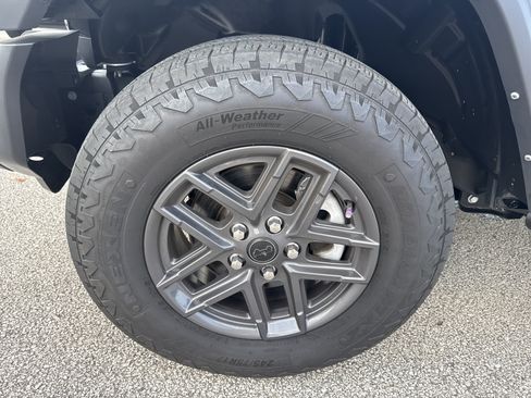 Used 2024 Jeep Wrangler Unlimited Sport AWD/4WD image 11