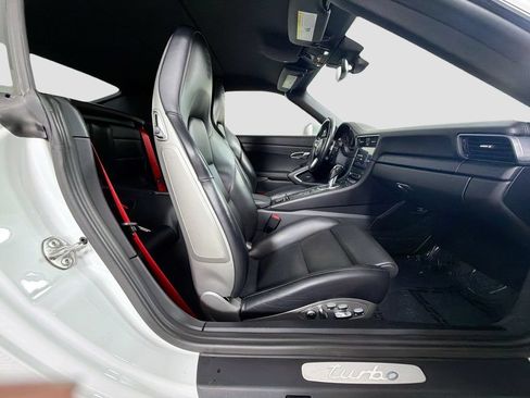 Used 2019 Porsche 911 Turbo AWD/4WD image 25