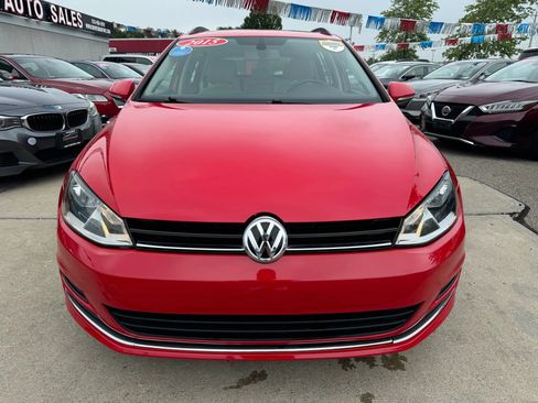 Used 2015 Volkswagen Golf SE image 3