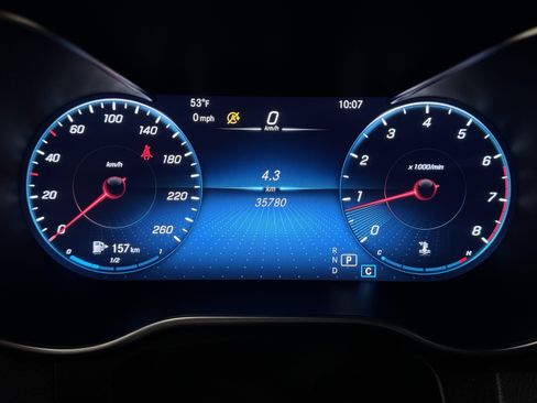 Used 2021 Mercedes-Benz GLC 300 4MATIC image 21