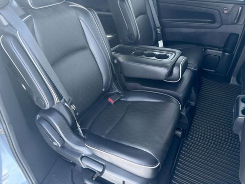 Used 2023 Honda Odyssey Elite image 22