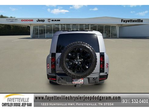 Used 2024 Land Rover Defender 130 Outbound image 4