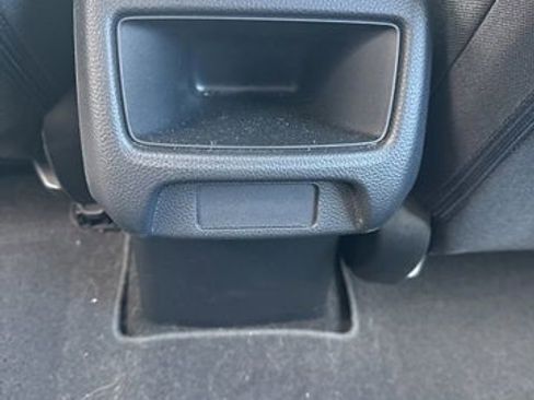 Certified 2024 Honda HR-V LX image 14